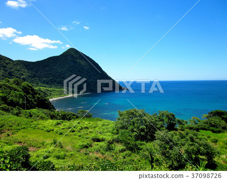 探戈松島的寶石般的海和美麗的海岸線京都府京都探戈市(2) 探戈松島的寶石般的海和美麗的海岸線京都府京都探戈市(2) 37098726