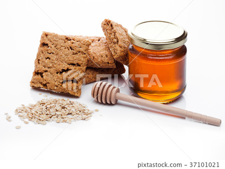 Healthy bio breakfast grain biscuits with honey Healthy bio breakfast grain biscuits with honey 37101021