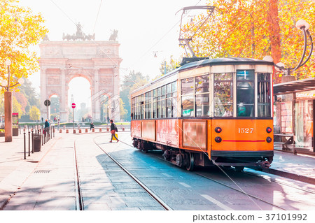 Famous vintage tram in Milan, Lombardia, Italy 37101992