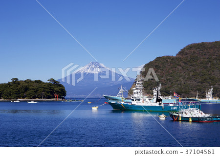 View of Mt. Fuji from Toda Port View of Mt. Fuji from Toda Port 37104561