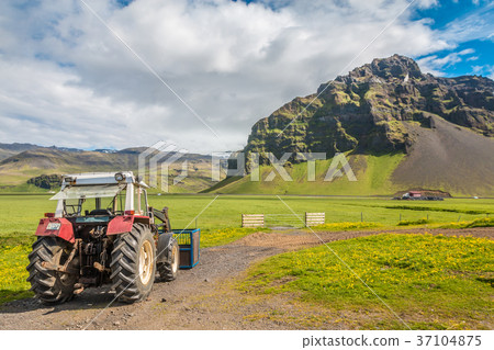 Typical farm of Iceland 37104875