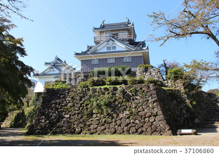 Echizen Ono Castle 37106860