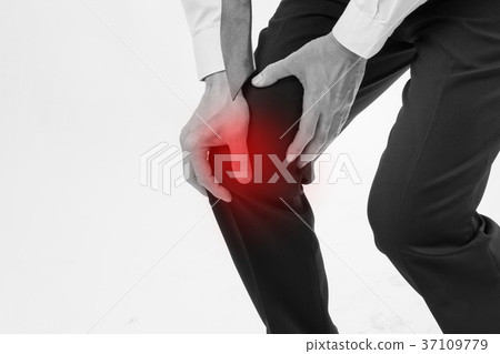 man suffering from knee joint pain man suffering from knee joint pain 37109779
