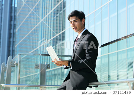 Businessman laptop Businessman laptop 37111489