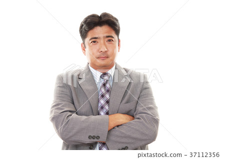 微笑的商人 37112356