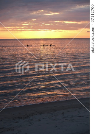 the first sunrise of the year, solar, sun 37112700