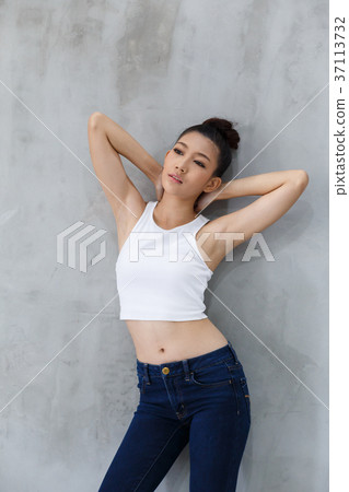 Beautiful girl, Post, Shape Beautiful girl, Post, Shape 37113732