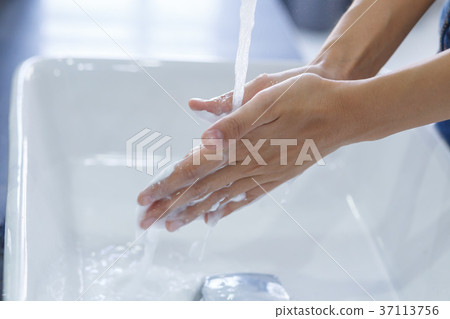 Hand washing Hand washing 37113756