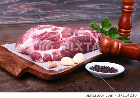 pork neck chop meat with parsley herb leaveses 37114230