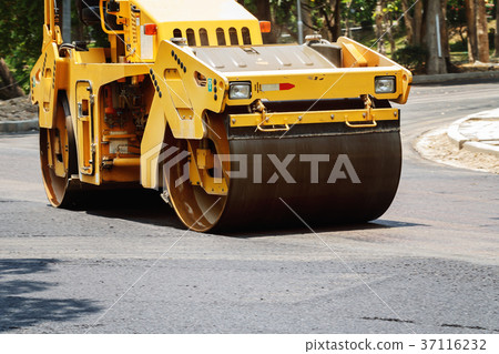 the new road construction 37116232