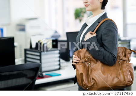 女商人 女商人 37117480