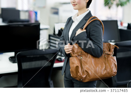 女商人 37117485