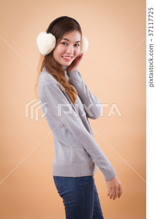 portrait of asian woman, fall winter style 37117725