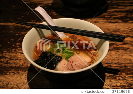 Shoyu ramen Shoyu ramen 37119658