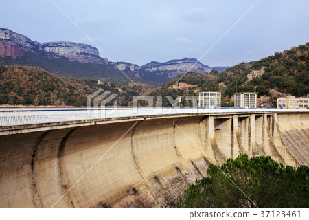 Sau Reservoir in Girona Province, Catalonia, Spain Sau Reservoir in Girona Province, Catalonia, Spain 37123461