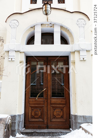 Old wooden closed door Old wooden closed door 37125724