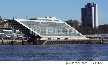 HAMBURG, GERMANY - MARCH 8th, 2014: Dockland 37126513