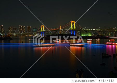 彩虹橋特別點亮 彩虹橋特別點亮 37127118