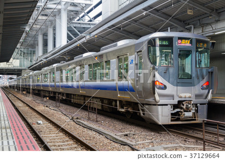 Kansai rapidly 37129664