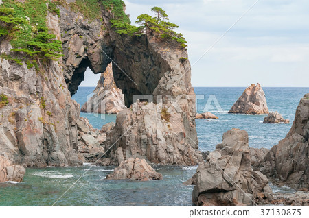 Kosode Coast Horizontal Cave Kosode Coast Horizontal Cave 37130875