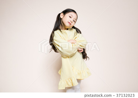 可愛的小女人 37132023