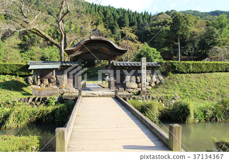 Mr. Asakura Ruins 37134367