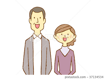 Middle couple smile Middle couple smile 37134534