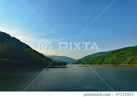 Looking upstream from Kusaki Dam 37135057