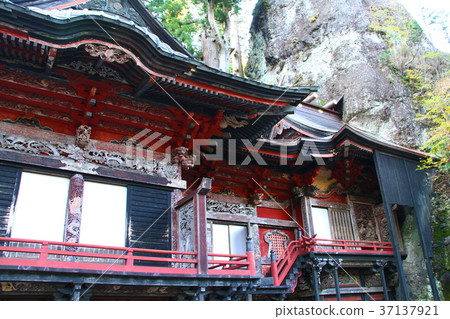 Haruna Shrine Haruna Shrine 37137921