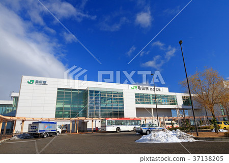JR龜田站（西口）[新潟縣新潟市] 37138205