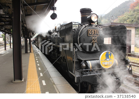sl yamaguchi, shinyamaguchi station, steam train 37138540
