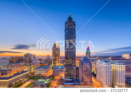 Cleveland, Ohio, USA Skyline 37139777