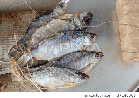 Taranka, Sun Dried Salty River Fish Taranka, Sun Dried Salty River Fish 37140308