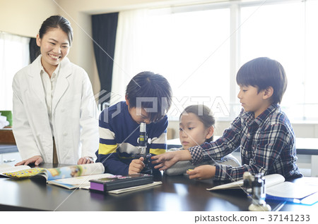 primary school 37141233