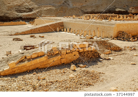 Hatshepsut Temple ruins. Luxor. Egypt 37144997