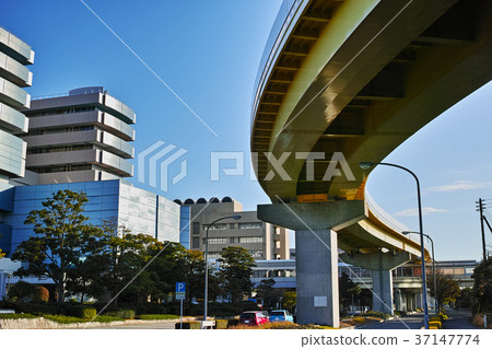 AGT的軌跡繪製了橫濱金澤工業園區的第15街區的市容和曲線 AGT的軌跡繪製了橫濱金澤工業園區的第15街區的市容和曲線 37147774