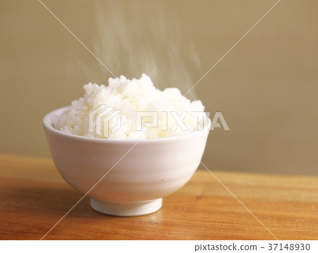 Freshly cooked rice 37148930