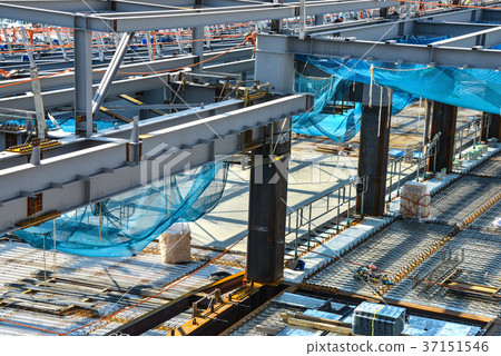 Steel frame 37151546
