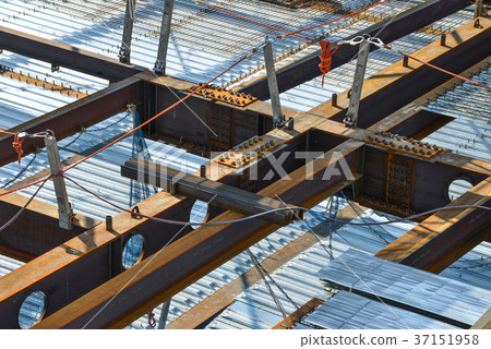 Steel frame 37151958