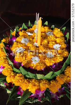 Kraton Kraton 37152379