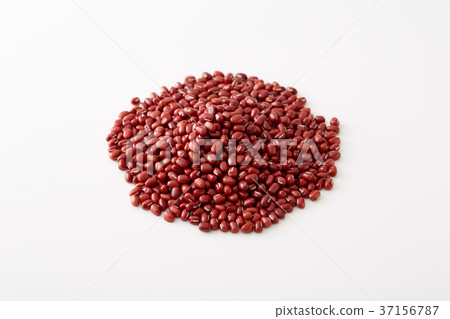 Red beans 37156787