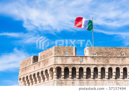 意大利的羅馬旗子Castel Sant'Angelo的 37157494