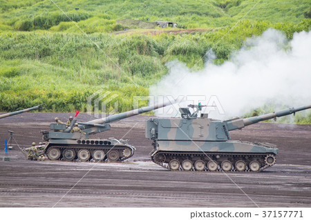 99 self-propelled self-propelled 155 mm gyroscope 99 self-propelled self-propelled 155 mm gyroscope 37157771