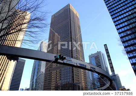 Shinjuku Police Station intersection 37157986