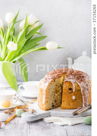 Easter orthodox sweet bread 37158268