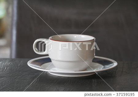 coffee cup on table 37159195