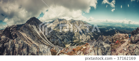 Panoramic view, extreme activity. The Tatras. 37162169