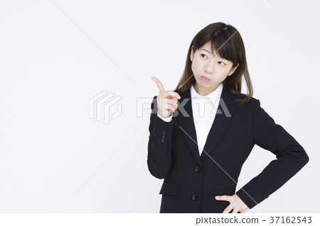 Young business woman Young business woman 37162543