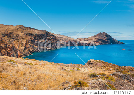 Cliffs at Ponta de Sao Lourenco, Madeira, Portugal 37165137