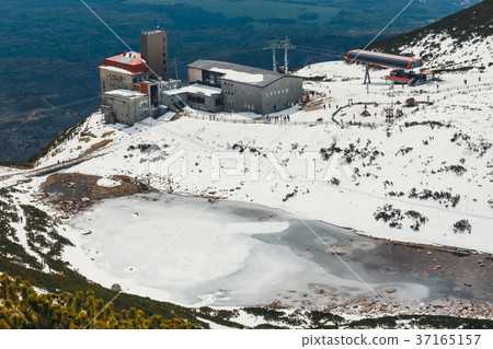 Ropeway from Tatranska lomnica to Skalnate pleso Ropeway from Tatranska lomnica to Skalnate pleso 37165157